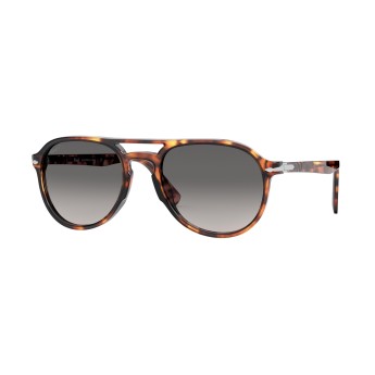 foto Occhiali da sole Persol 3235S